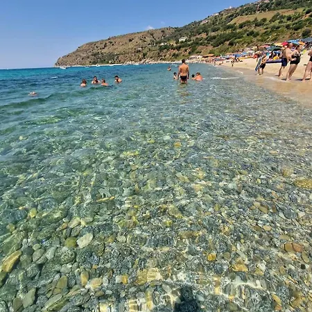 Residenza Santa Maria App Save * Никотера-Марина